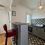 Lovely 1-bedroom With 2-patios And Parking Apartmán Podgorica