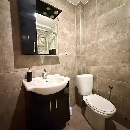 Lovely 1-bedroom With 2-patios And Parking * Podgorica